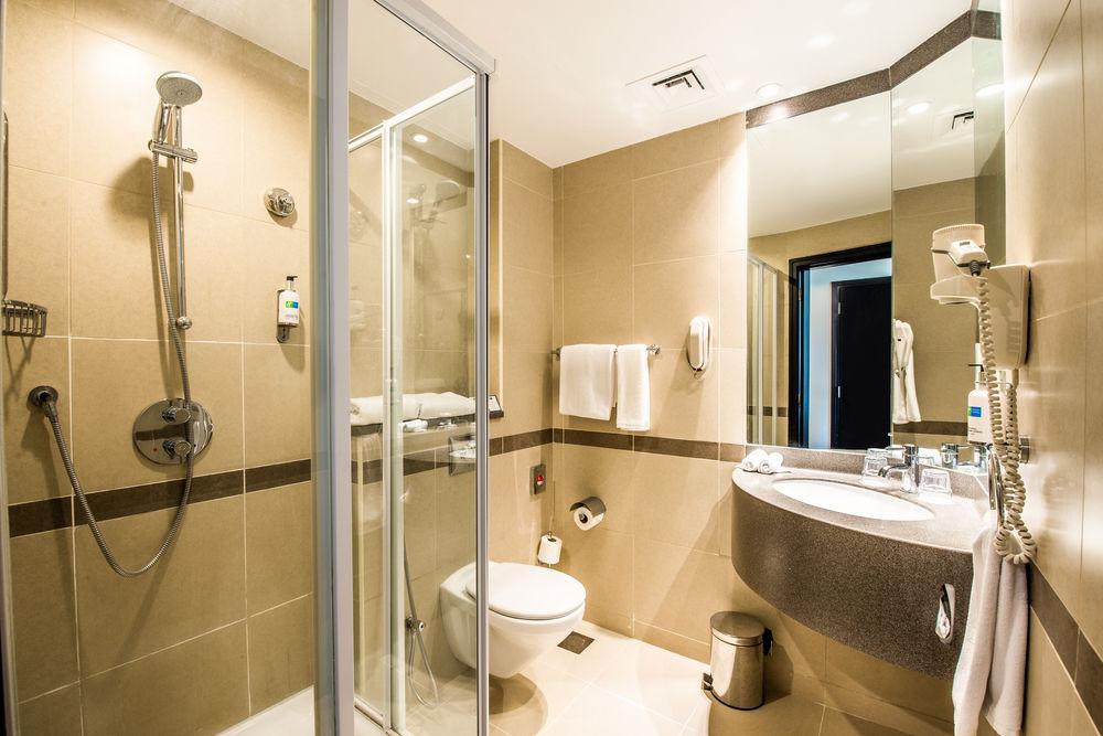 Holiday Inn Express Dubai Safa Park, An Ihg Hotel Extérieur photo
